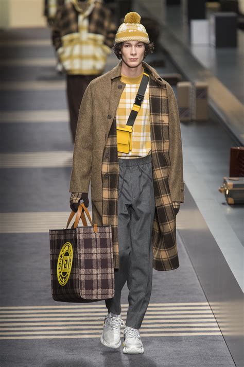 fendi men 2018 fall|Fendi Fall 2018 Menswear Fashion Show .